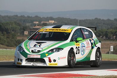 Eoin Murray takes a Podium Finish in the SEAT Leon Supercopa