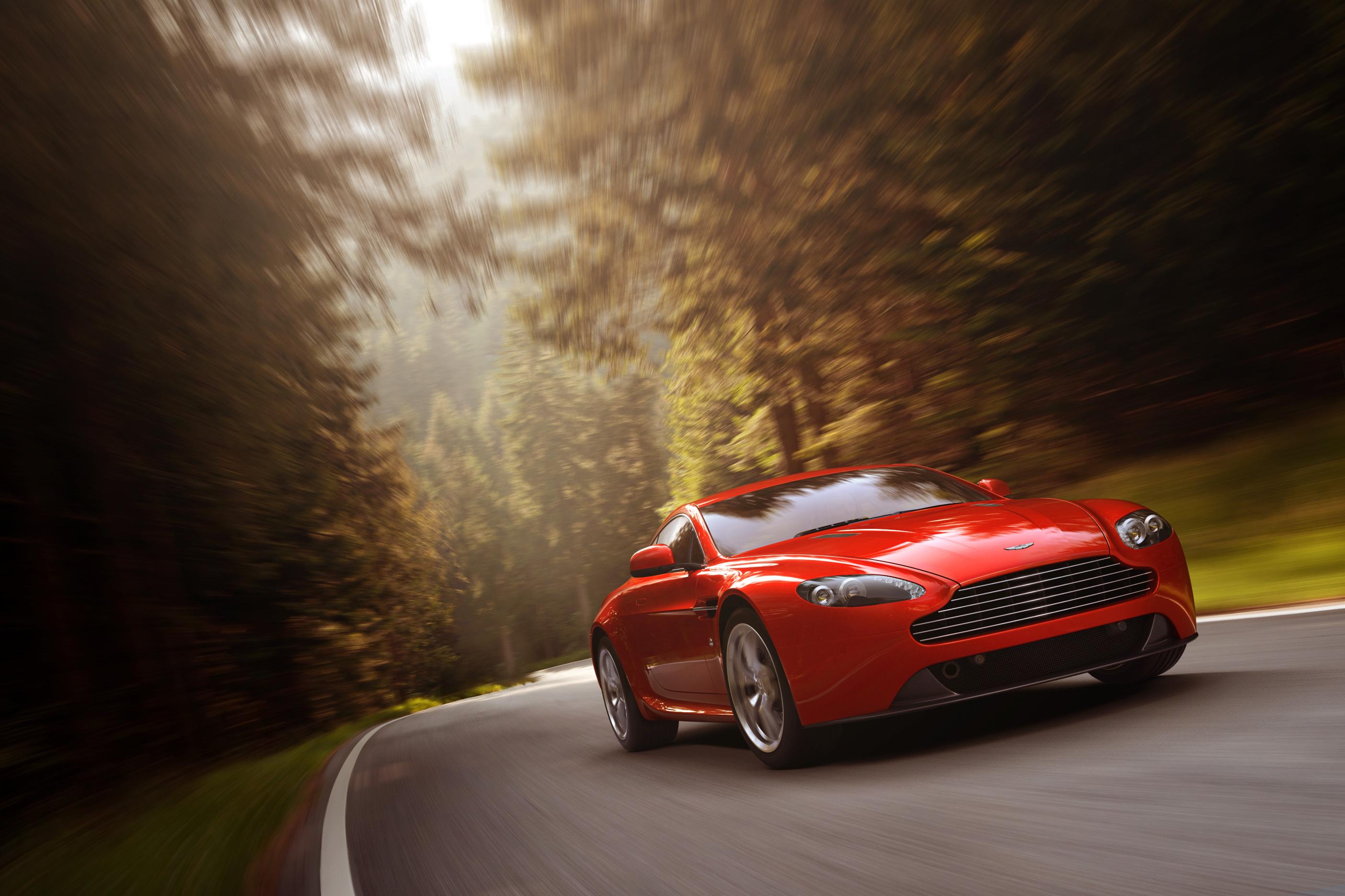 2012 Aston Martin Vantage Range