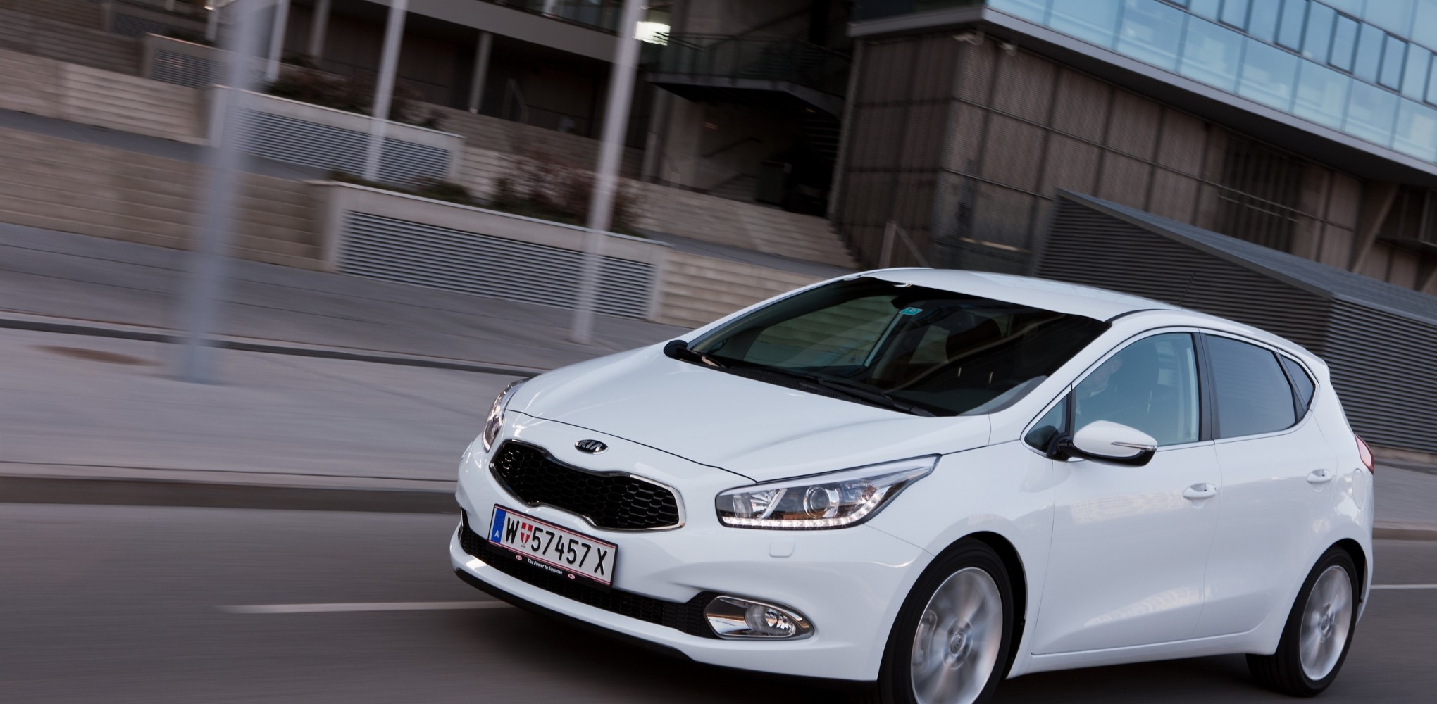We Drive the New Kia Ceed