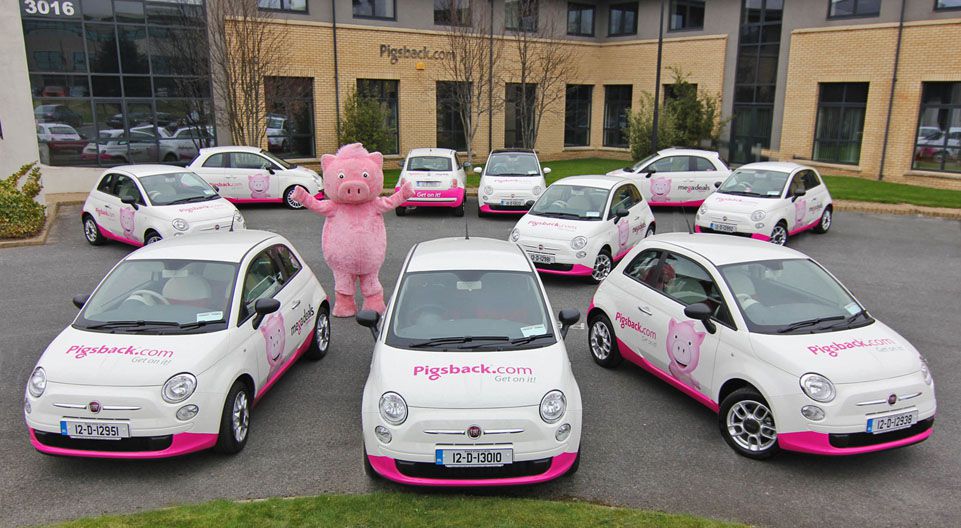 Pigsback.com Take Delivery of new Fiat 500’s