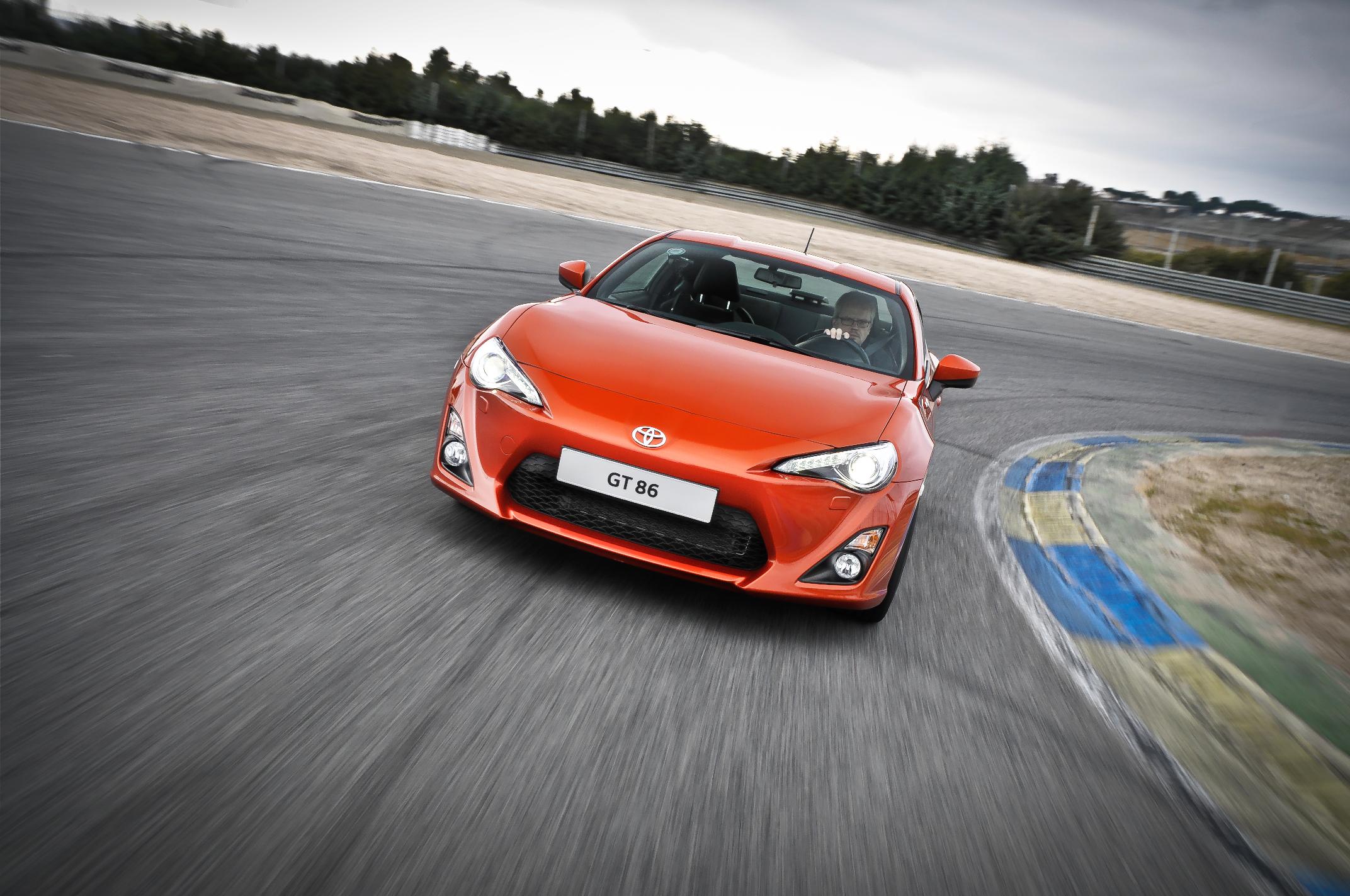 We Drive The Toyota GT86