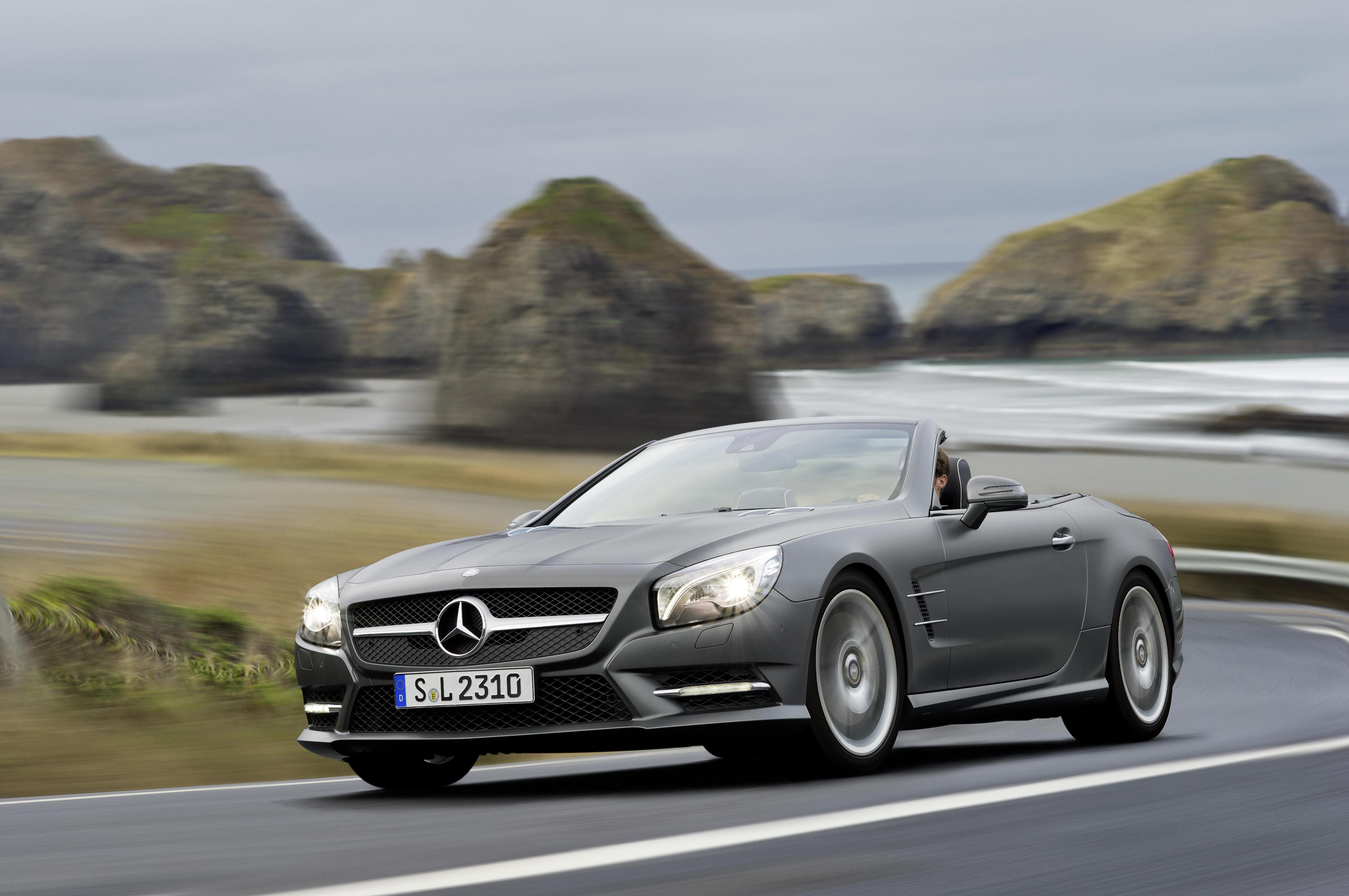 New Mercedes-Benz SL Arrives