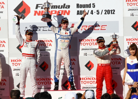 Thompson victorious in Motegi