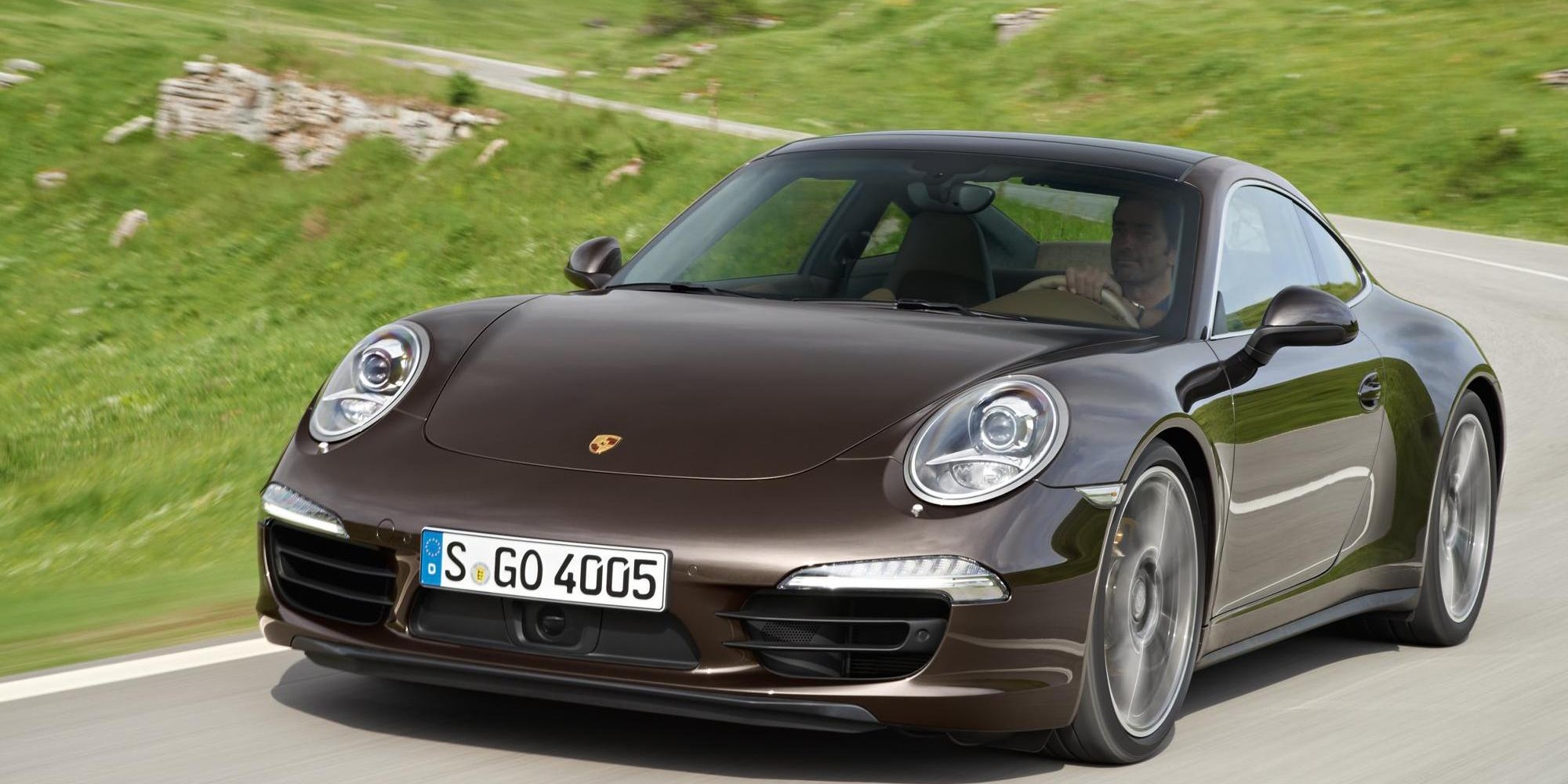 New Porsche 911 Carrera 4 & 4S Models