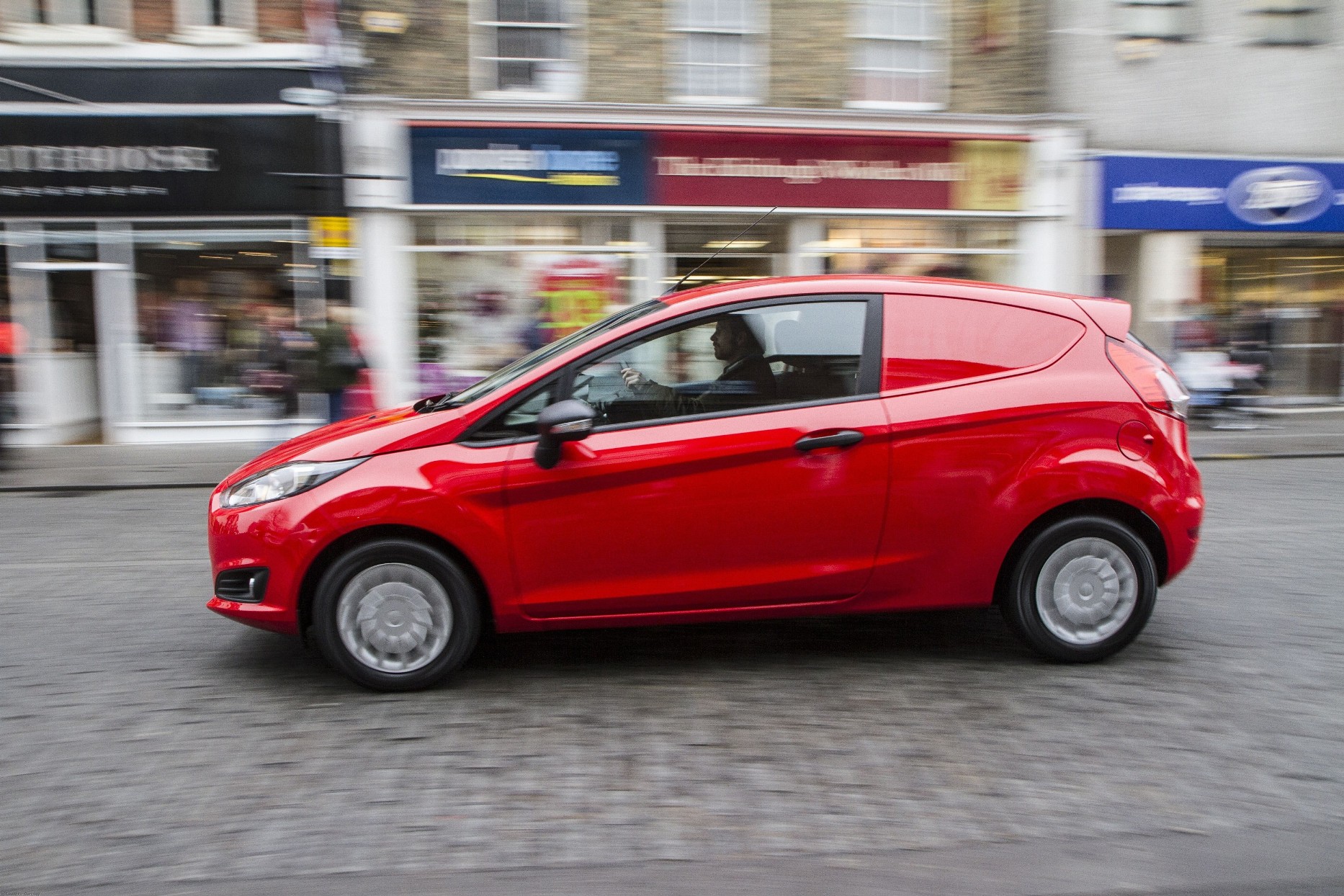 New Ford Fiesta Van Arrives