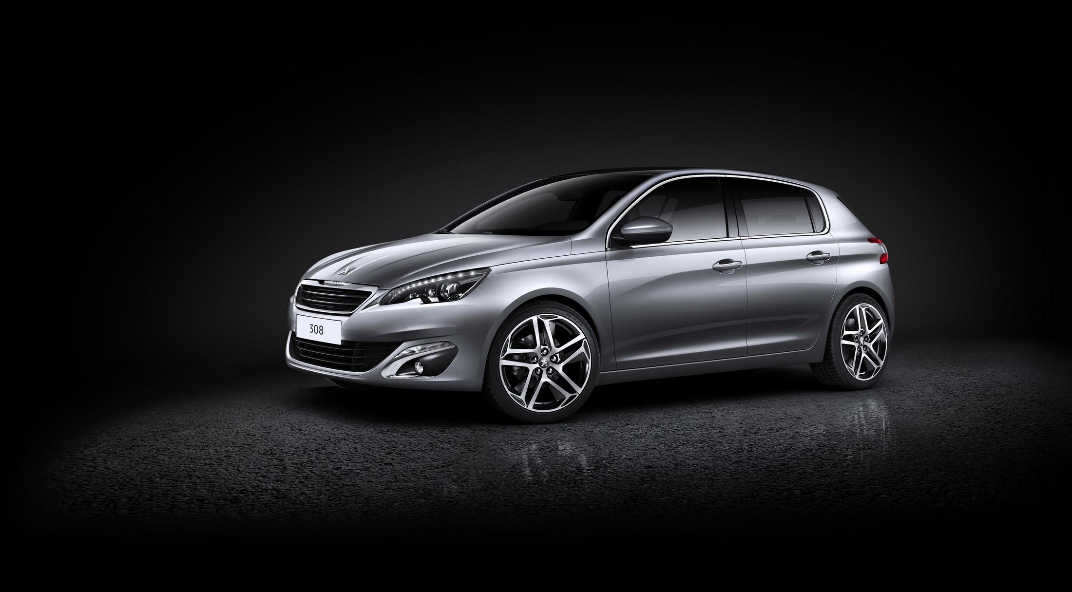 New Peugeot 308 Images Revealed