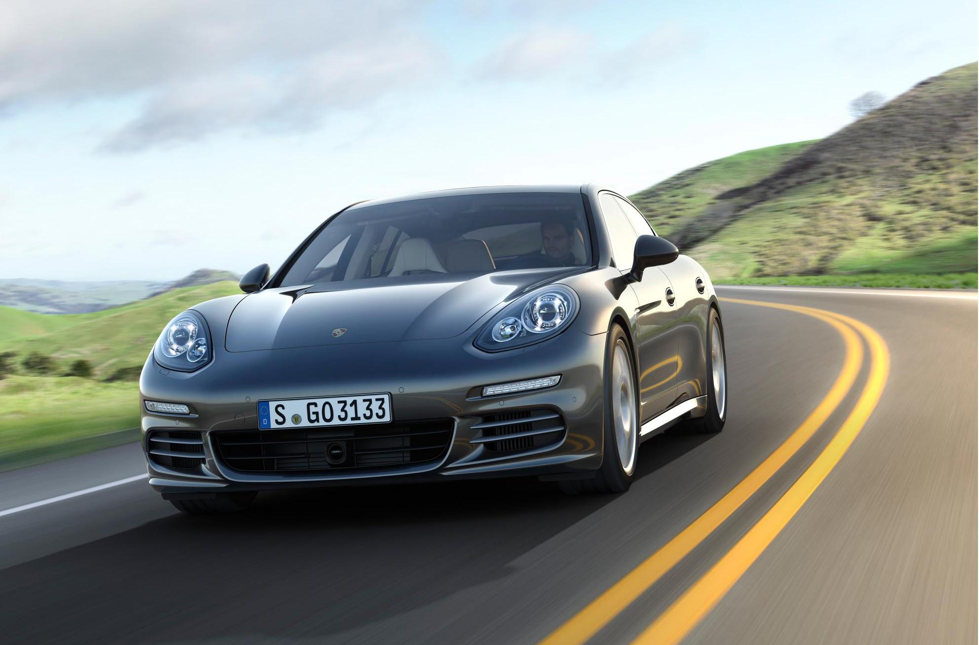 New Porsche Panamera