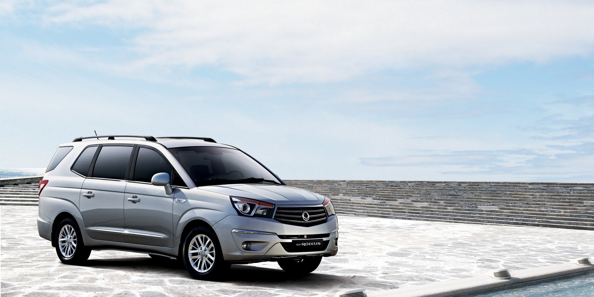 SsangYong Rodius Arrival