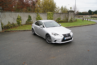Lexus IS 300h