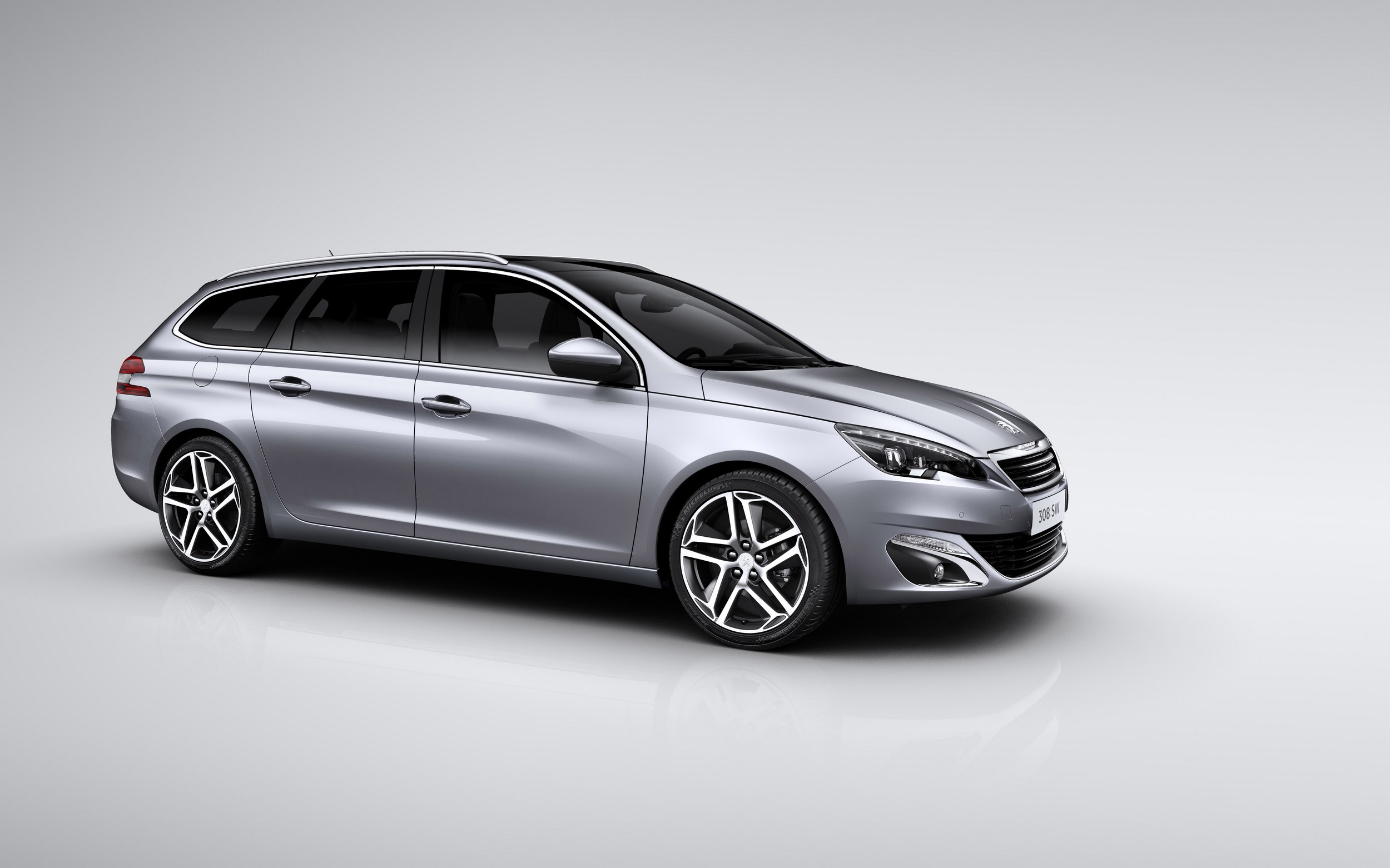 Peugeot 308 SW Unveiled