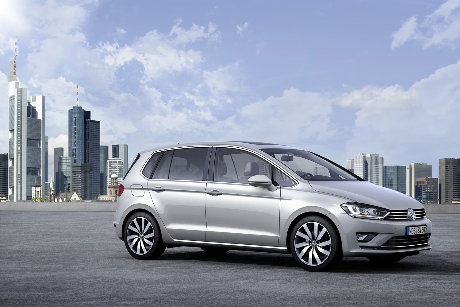 VW Golf SV For Geneva Show