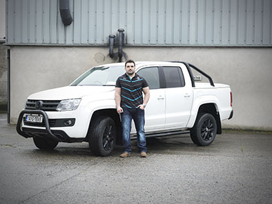 Marty Moore Drives VW Amarok