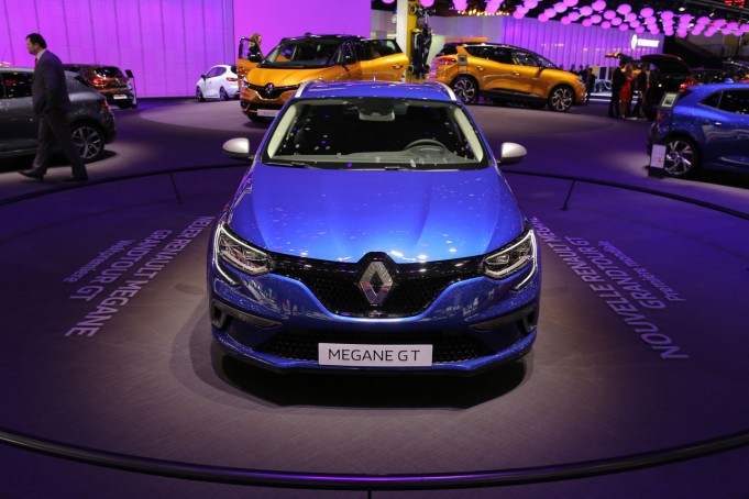Renault Now Offer A Seriously Stylish Megane Estate
