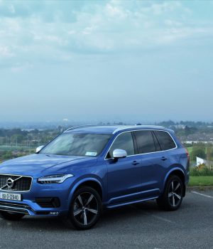 Volvo XC90 R-Design
