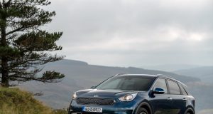 Kia Launches All new Niro Hybrid Crossover alongside new Optima Sports Wagon