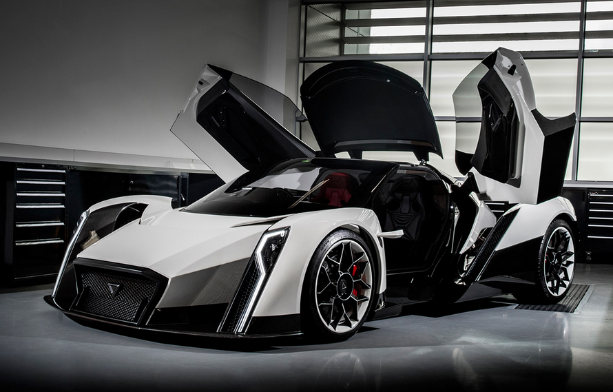 Top Marques Monaco Goes Live!