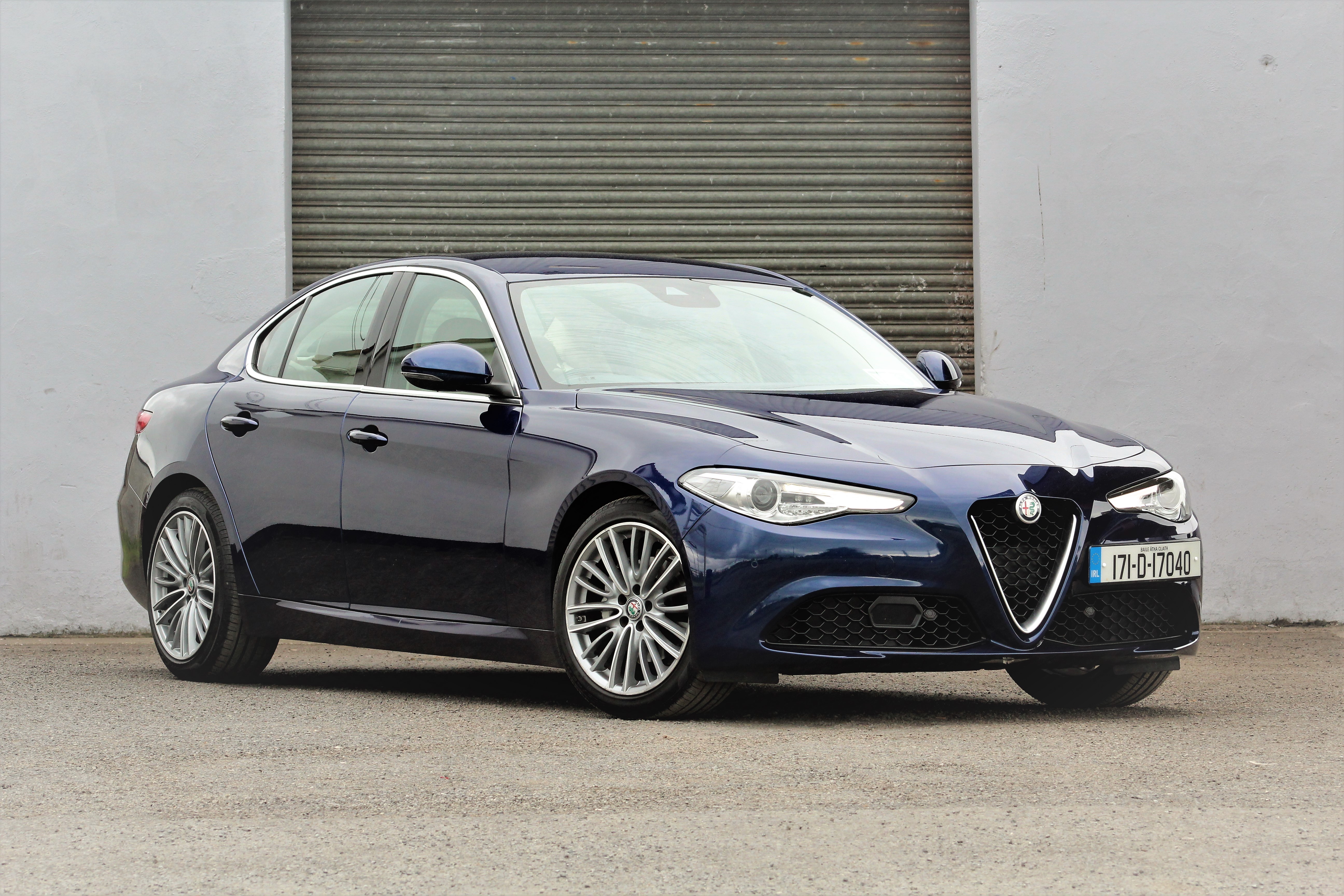 Alfa Romeo Giulia 2.2 JTD Super Lux