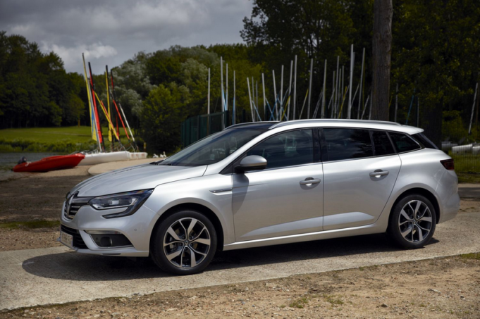 Renault Looks Good As 172 Starts Stong!