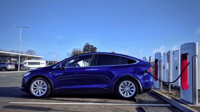 Birdhill Gets Tesla Supercharger Site