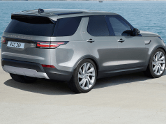 New Land Rover Discovery Commercial