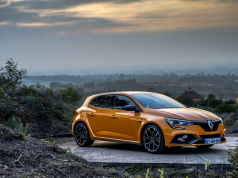 New Renault Mégane R.S. Gets Bridgestone Potenza S001 Rubber