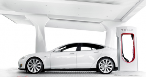 Tesla Opens New Supercharger Station