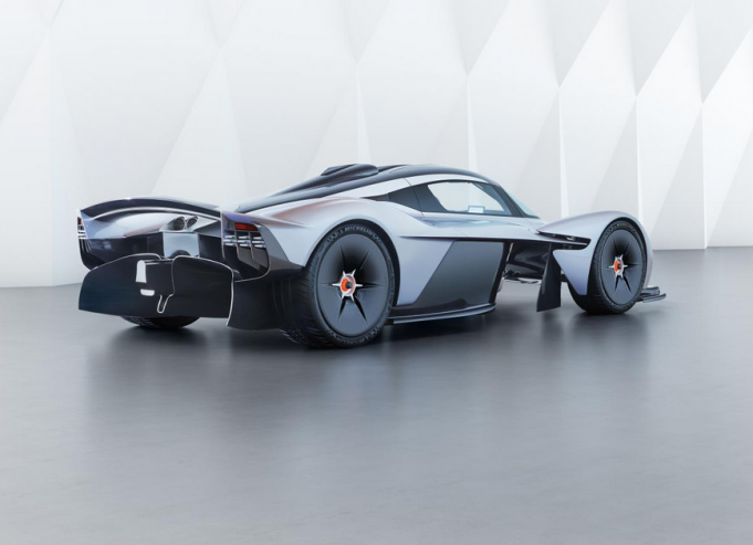 Aston Martin Valkyrie V12 Is A Work Of Art