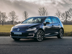 VW Unveils e-GOLF Executive Edition
