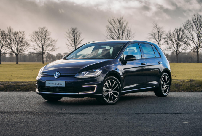 VW Unveils e-GOLF Executive Edition
