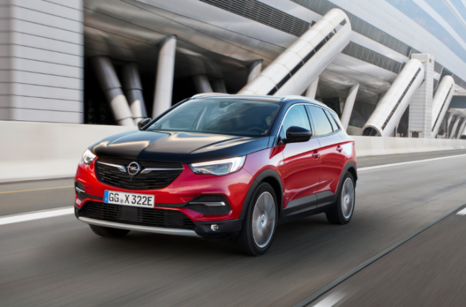 Opel Grandland X All-Wheel Drive Plug-In Hybrid