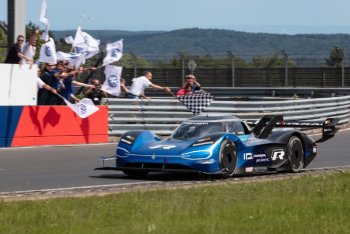 Volkswagen ID.R Sets New Electric Record On The Nürburgring
