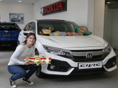 Katie Taylor Collects Her New Honda Civic