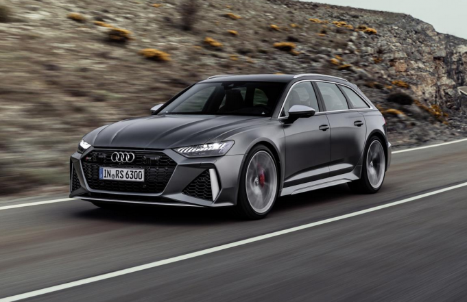 Jaw Dropping All New Audi RS6 Avant