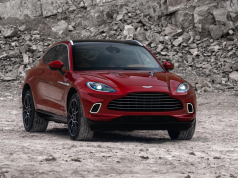 Aston Martin DBX Turns Heads!
