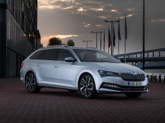 First Plug-In-Hybrid Škoda Superb