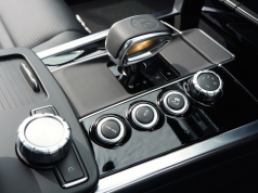 Buyers Favour Automatic Transmission
