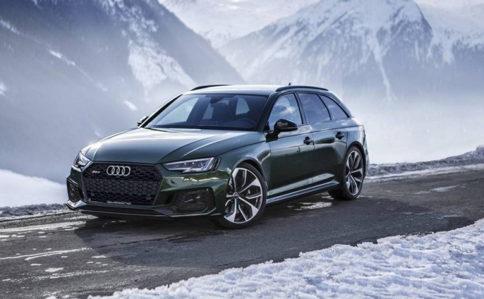 Keep Safe On The Road This Winter