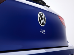 New Golf R To Be Unveiled Tomorrow