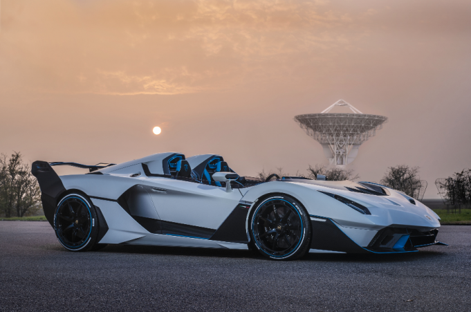 Lamborghini SC20 Breaks Cover