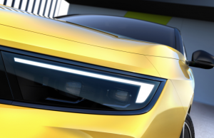 Sneak Peek At New Opel Astra