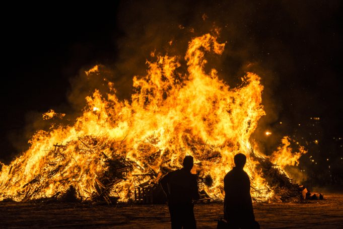 This COP26 Halloween, Don’t Burn Tyres On Bonfires