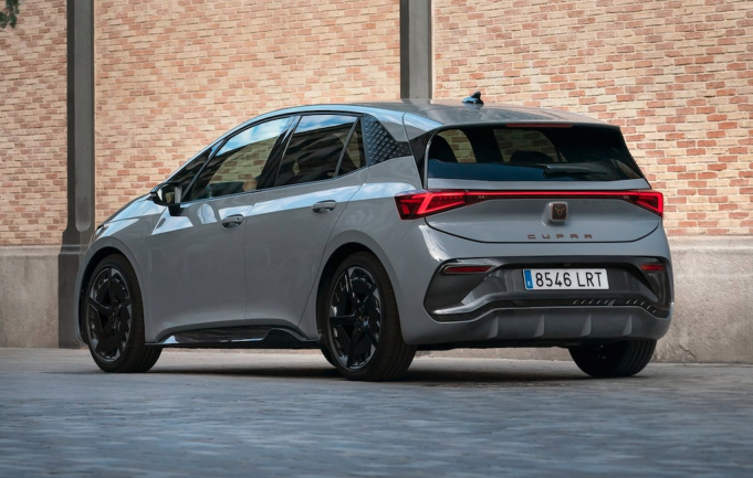 CUPRA Born Into Final 7 For Car Of The Year 2022
