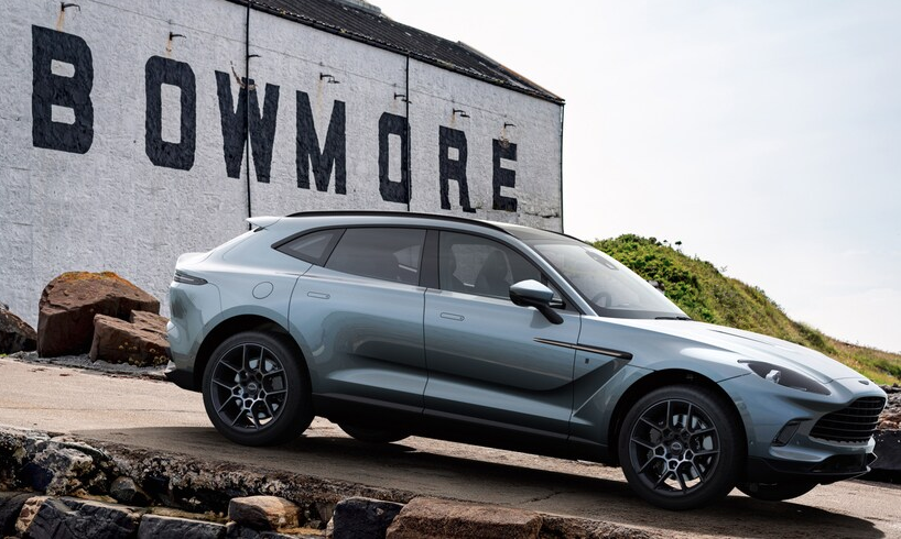 Bowmore Aston Martin Masters Selection