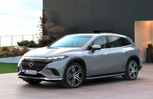 Mercedes-EQ EQS SUV Coming Early Next Year