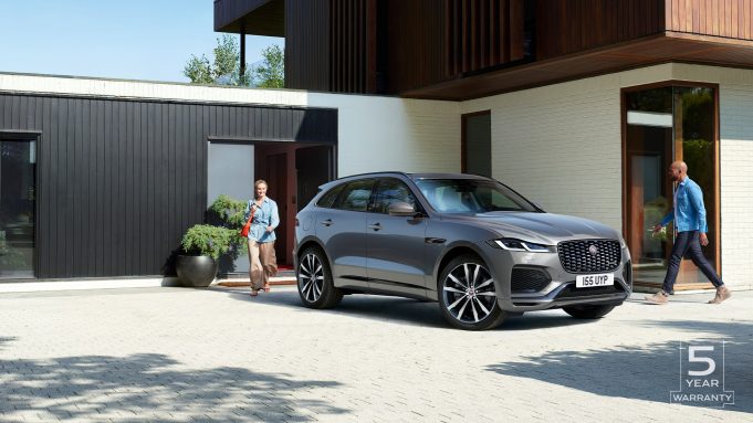 Jaguar Moves From 3 to 5 Year Warranty