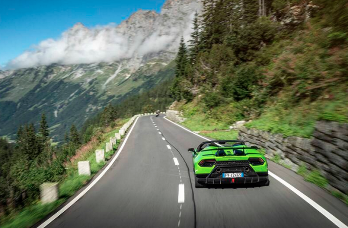 Ten Incredible Driving Routes