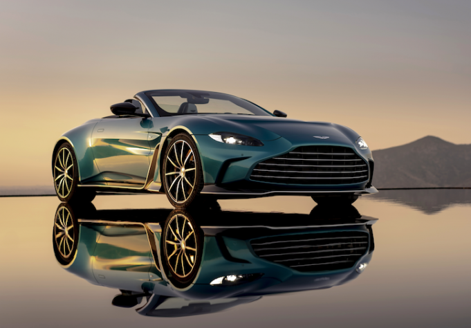 New Aston Martin V12 Vantage Roadster