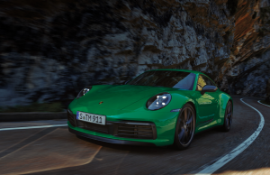 New lightweight Porsche 911 Carrera T