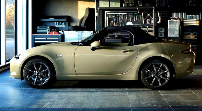 2023 Mazda MX-5 Gets More Choice