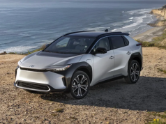 More Drivers Making The Switch To Electric Vehicles